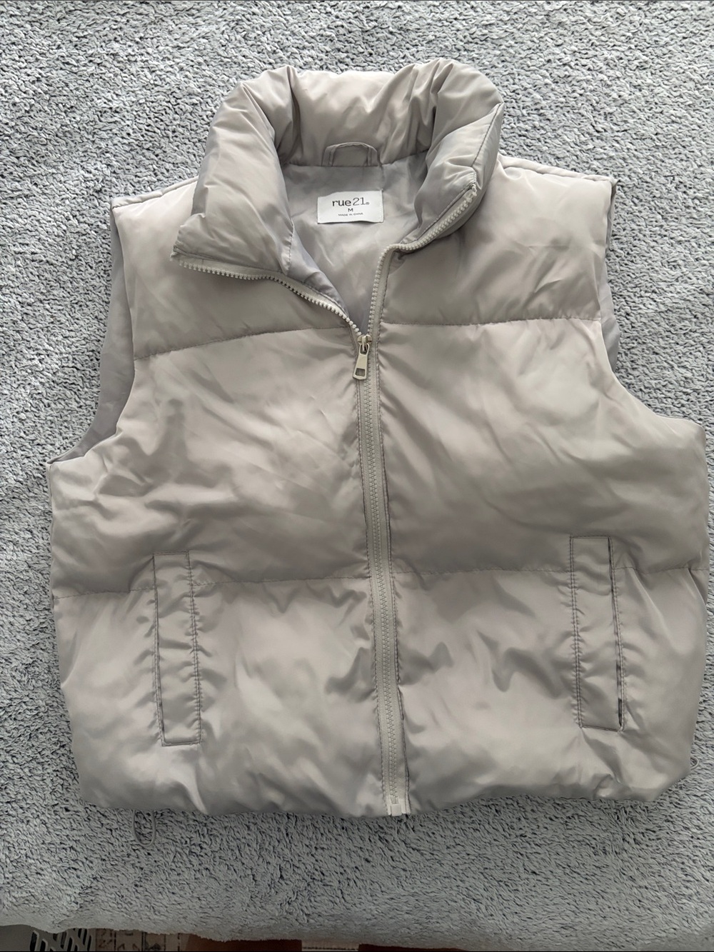 Rue21 Light Grey Puffer Vest